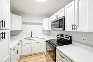 2112 NE 7th Ave, Gainesville, FL 32641 - Photo 17