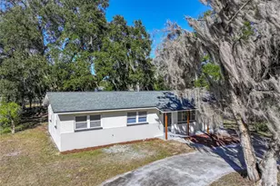 2112 NE 7th Ave, Gainesville, FL 32641 - Photo 5