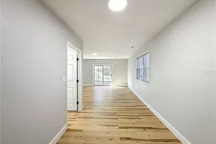 2112 NE 7th Ave, Gainesville, FL 32641 - Photo 25