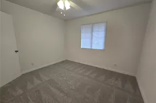 1652 Lake Ave, Lehigh Acres, FL 33972 - Photo 11