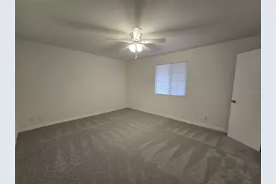 1652 Lake Avenue, Lehigh Acres, FL 33972 - Photo 7