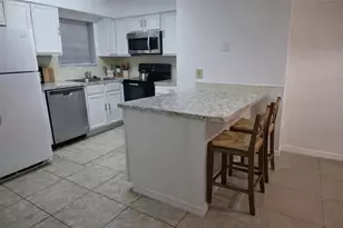 4367 White Pine Ave, Orlando, FL 32811 - Photo 3