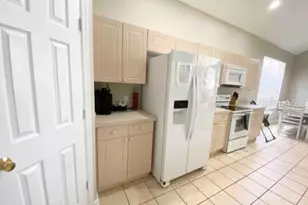 2248 Wyndham Palms Way, Kissimmee, FL 34747 - Photo 9