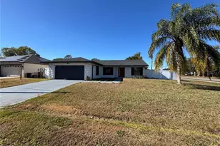 202 Cobalt Dr, Kissimmee, FL 34758 - Photo 3