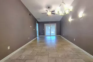 453 Prestwick Pl, Kissimmee, FL 34759 - Photo 3