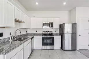 5931 Chestnut Grv Pl, Saint Cloud, FL 34771 - Photo 5