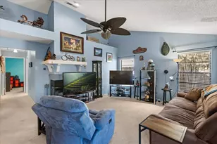 1011 Faircloth Ct, Oviedo, FL 32765 - Photo 11