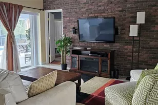 195 Minniehaha Cir, Haines City, FL 33844 - Photo 5