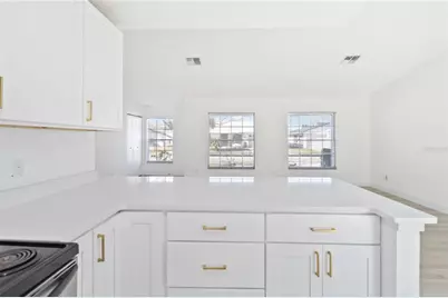 11407 Splitwood Lane, Orlando, FL 32821 - Photo 13