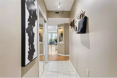 401 E Robinson Street #303, Orlando, FL 32801 - Photo 5