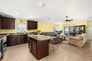 3421 Cortland Dr, Davenport, FL 33837 - Photo 11