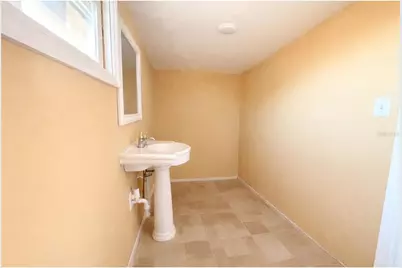 637 Fresno Court, Kissimmee, FL 34758 - Photo 33