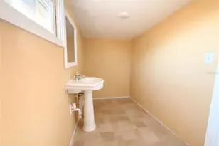 637 Fresno Ct, Kissimmee, FL 34758 - Photo 33