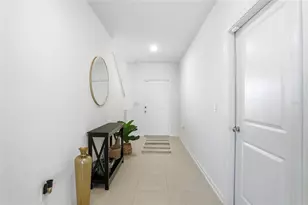 4738 Guinep Ln, Kissimmee, FL 34758 - Photo 7