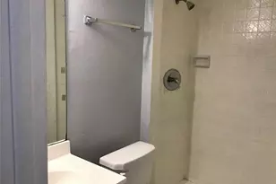 6037 Amberly Ct, Orlando, FL 32822 - Photo 11