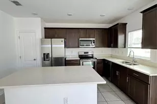 803 James Dr, Kissimmee, FL 34759 - Photo 7