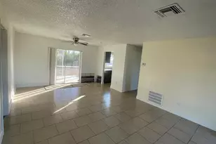 2633 Beal St, Deltona, FL 32738 - Photo 3