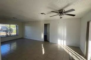 2633 Beal St, Deltona, FL 32738 - Photo 5