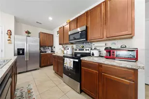 297 Gina Ln, Davenport, FL 33837 - Photo 7