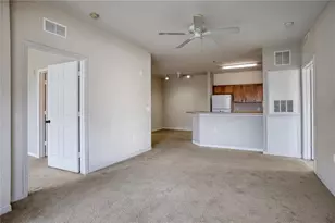 8225 Claire Ann Dr, Orlando, FL 32825 - Photo 11