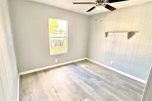 202 Caloosa Lake Cir S, Lake Wales, FL 33859 - Photo 7