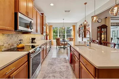 825 San Raphael St, Poinciana, FL 34759 - Photo 13