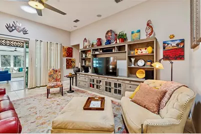 825 San Raphael St, Poinciana, FL 34759 - Photo 9