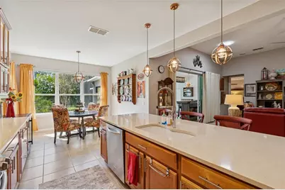 825 San Raphael St, Poinciana, FL 34759 - Photo 19