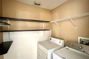 16349 Coopers Hawk Ave, Clermont, FL 34714 - Photo 9