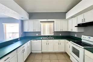 16349 Coopers Hawk Ave, Clermont, FL 34714 - Photo 23