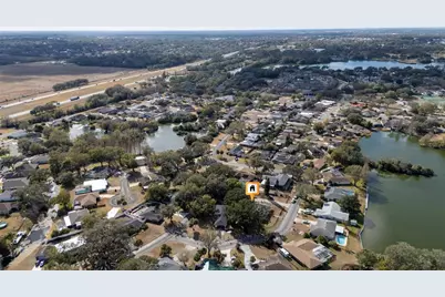 1707 Bayou Circle, Lakeland, FL 33803 - Photo 7