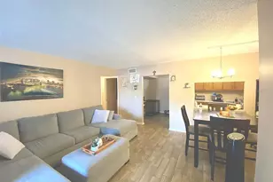 8213 Sun Spring Cir, Orlando, FL 32825 - Photo 3