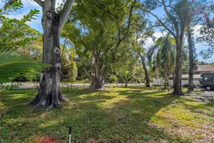 7684 Oakhurst Rd, Seminole, FL 33776 - Photo 5