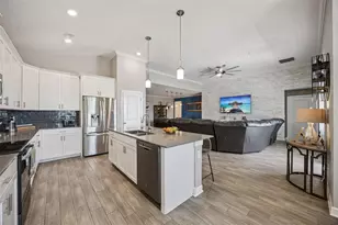 8998 Croquet Ct, Davenport, FL 33896 - Photo 9