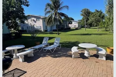 66 Easthampton #C, West Palm Beach, FL 33417 - Photo 5