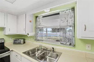 7002 Crestlake Dr, Orlando, FL 32819 - Photo 29