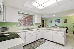 7002 Crestlake Dr, Orlando, FL 32819 - Photo 19