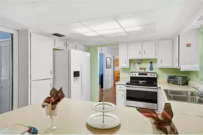 7002 Crestlake Drive, Orlando, FL 32819 - Photo 19