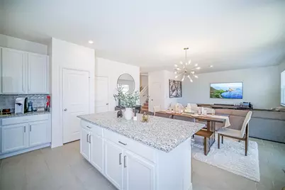 895 Overpool Avenue, Davenport, FL 33896 - Photo 9