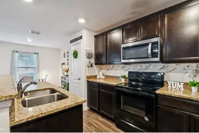 105 Lily Lane, Poinciana, FL 34759 - Photo 7