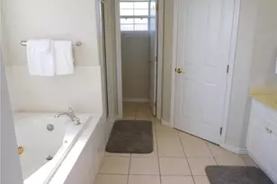 422 Vista Dr, Davenport, FL 33897 - Photo 21