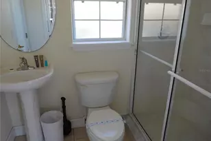 422 Vista Dr, Davenport, FL 33897 - Photo 13