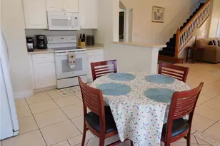 422 Vista Dr, Davenport, FL 33897 - Photo 3