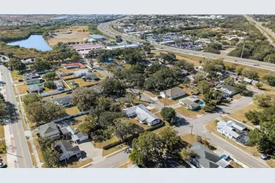 709 S Dillingham Ave, Kissimmee, FL 34741 - Photo 5