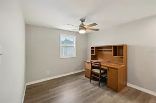 1600 Old Coachman Rd, Clearwater, FL 33765 - Photo 11