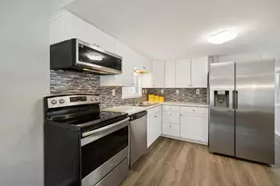 1600 Old Coachman Rd, Clearwater, FL 33765 - Photo 9