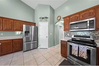 6351 Oak Shore Drive #DRIVE, Saint Cloud, FL 34771 - Photo 9