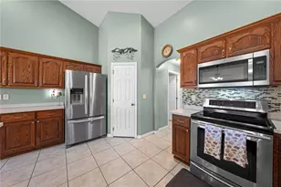 6351 Oak Shore Dr, Saint Cloud, FL 34771 - Photo 9