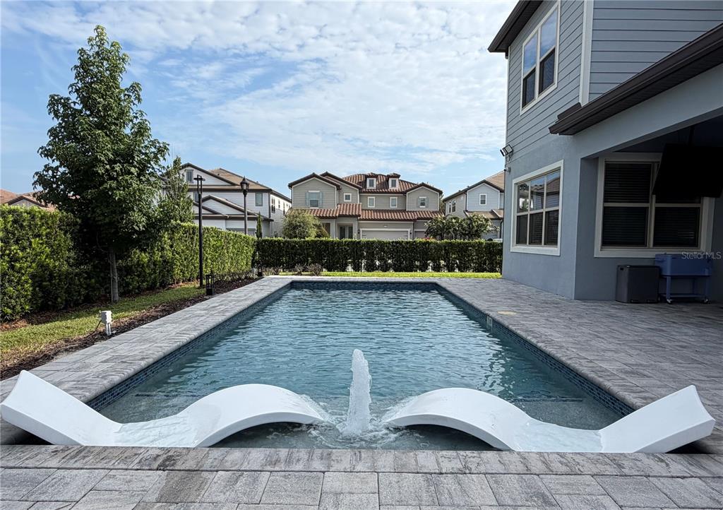 8024 Leaf Grove Circle Circle main architectural view