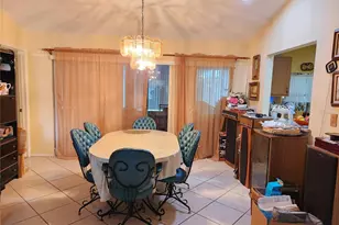 713 Bear Way, Kissimmee, FL 34759 - Photo 5